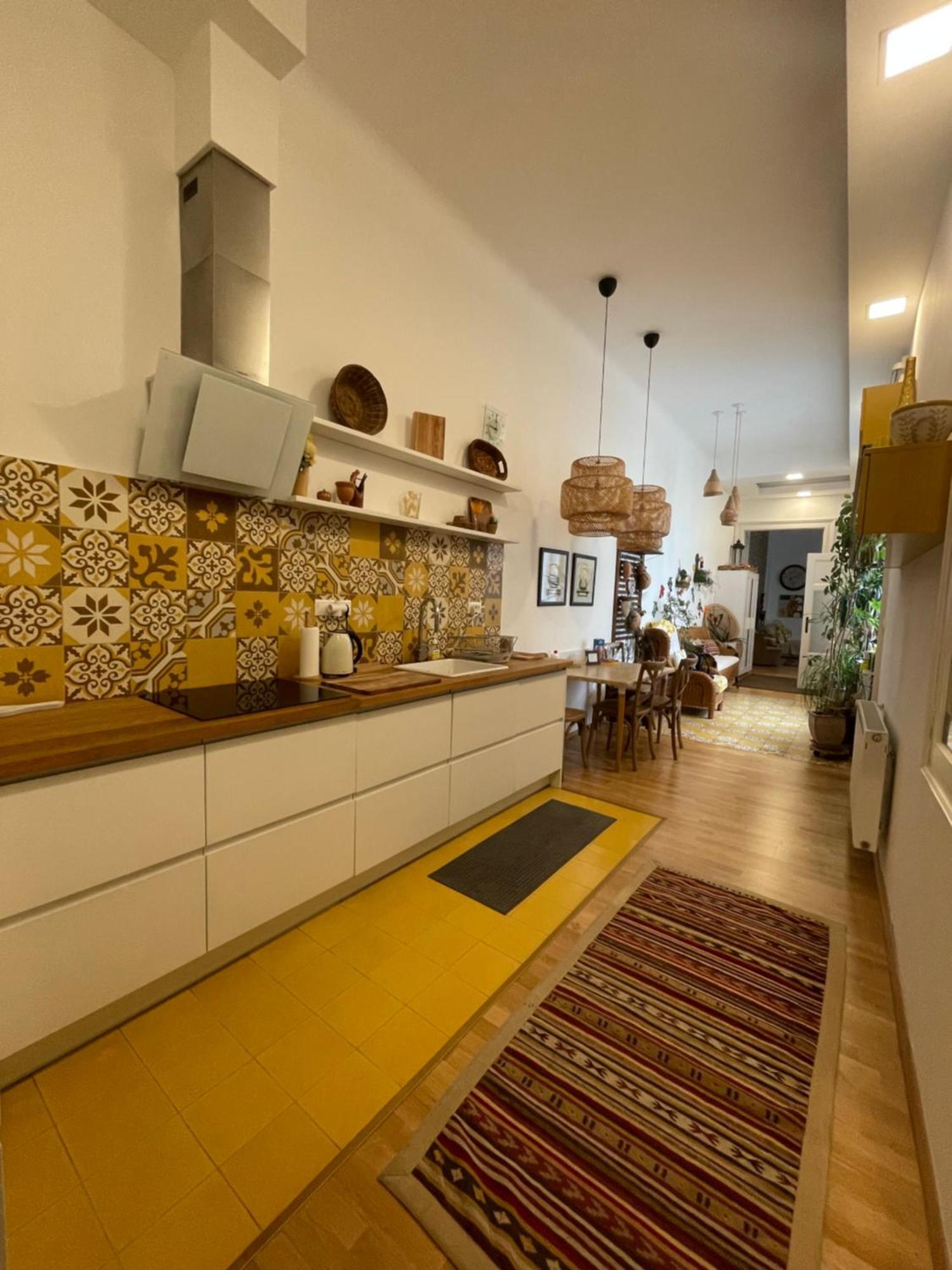 Amber Pearl Apartment 2 Rooms And 2 Bathrooms At Kalvin Square Budapest Bagian luar foto
